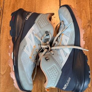 Salomon Women's Trail Shoes - outpulse GTX